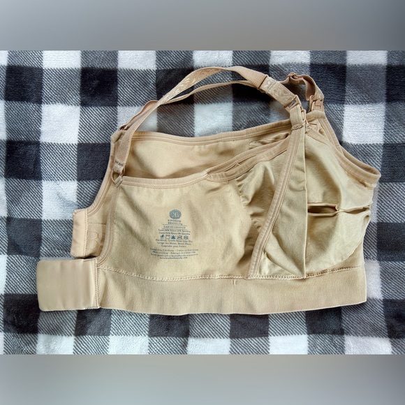 Kindred Bravely Hands Free Pumping and Nursing Bra - Picture 2 of 6